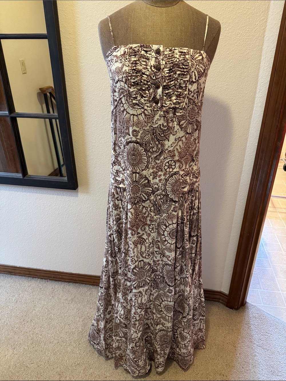 Fabulous Rare L.A.M.B. Gwen Stefani Boho Floral Print Brown Maxi Dress